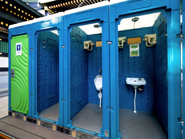 Porta potty delivery and setup in Spring Valley, CA